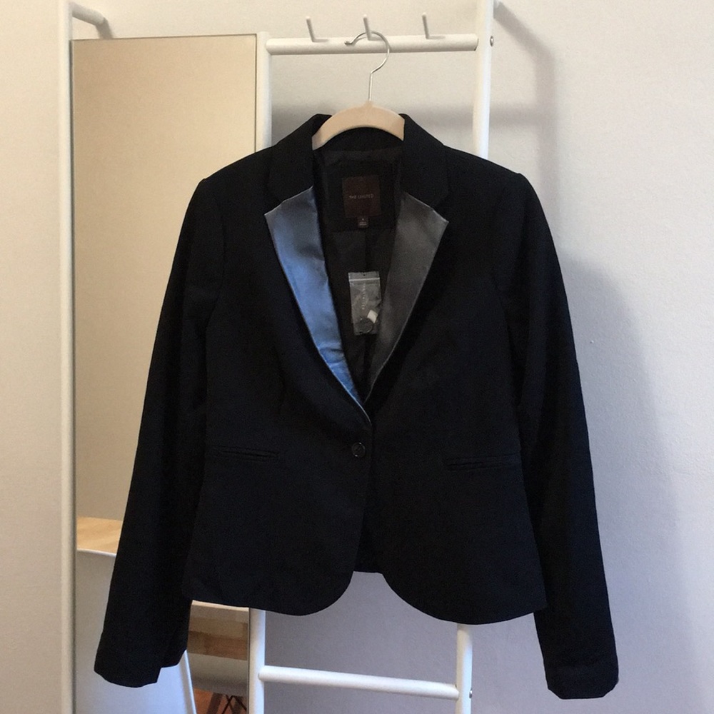 Black Blazer